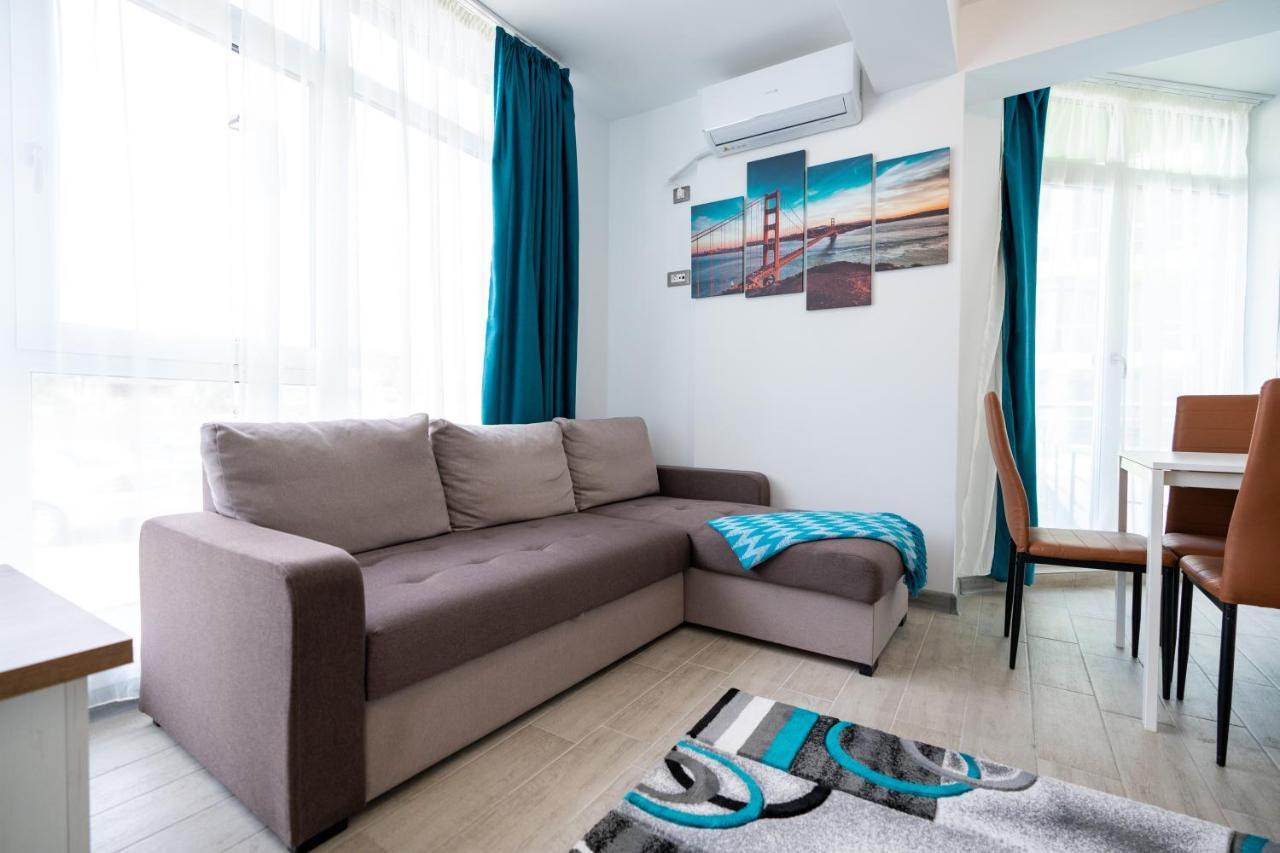 Năvodari San Francisco Aparthotel Pool & Spa Mamaia Nord מראה חיצוני תמונה