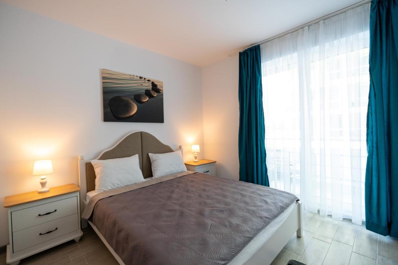 Năvodari San Francisco Aparthotel Pool & Spa Mamaia Nord מראה חיצוני תמונה