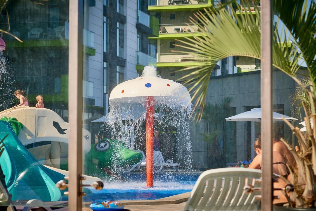 Năvodari San Francisco Aparthotel Pool & Spa Mamaia Nord מראה חיצוני תמונה