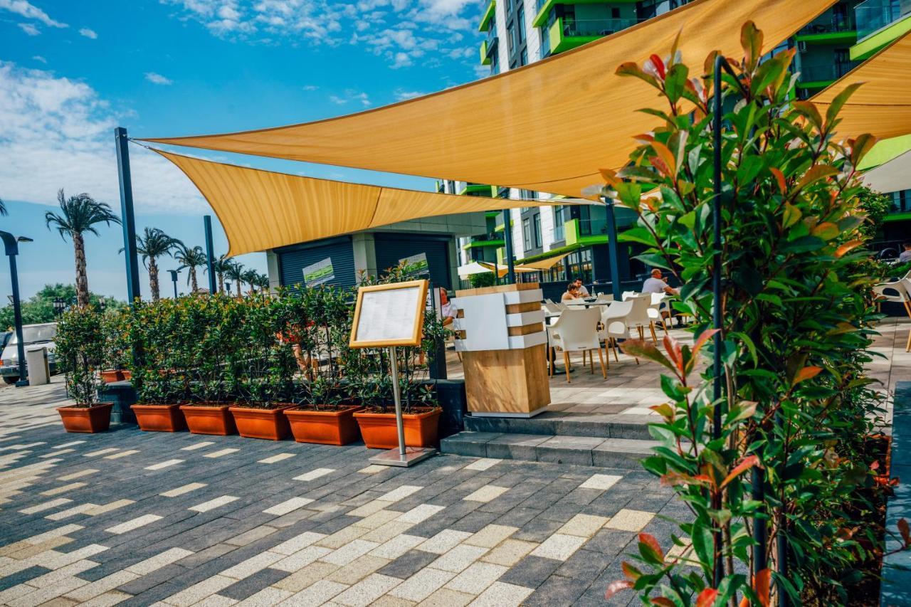 Năvodari San Francisco Aparthotel Pool & Spa Mamaia Nord מראה חיצוני תמונה